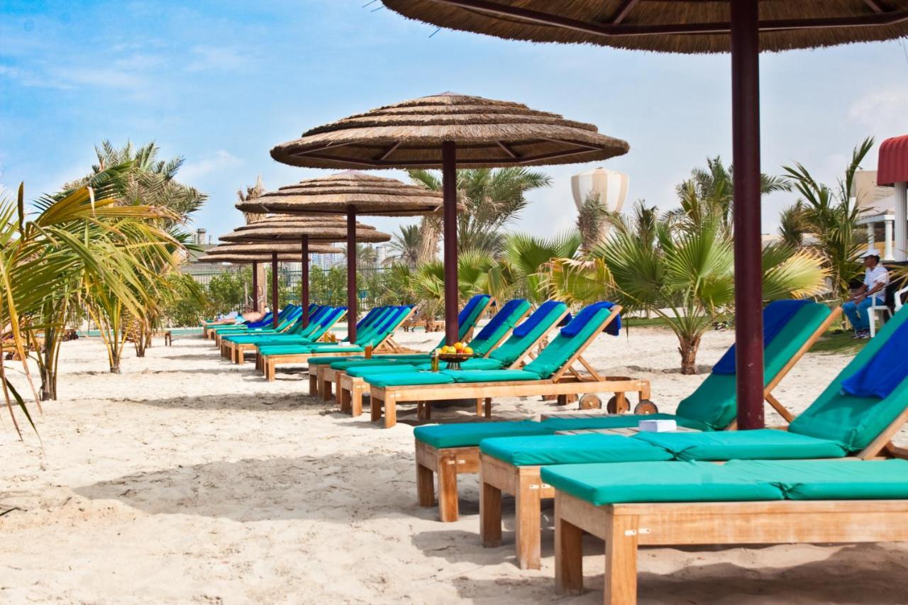 Sahara Beach Resort & Spa Sharjah Exterior photo Beach at Jumeirah Beach Hotel